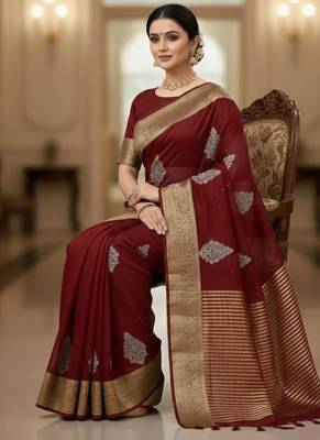 maroon organza embroidered saree 3