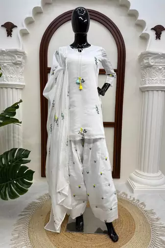Off white  chanderi silk thread work salwar suit