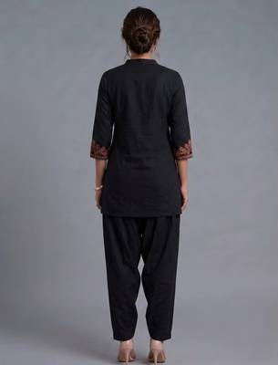 Black embroidered rayon kurta set 2