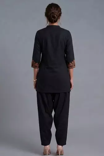 Black embroidered rayon kurta set