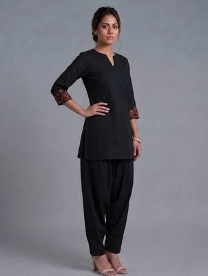Black embroidered rayon kurta set 3