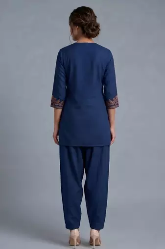 Blue embroidered rayon kurta set