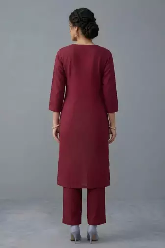 Maroon embroidered rayon kurta set