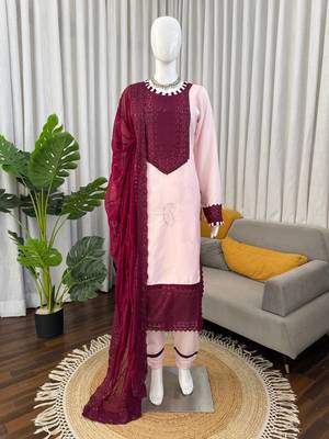 Baby pink crepe thread with sequin salwar suit 3