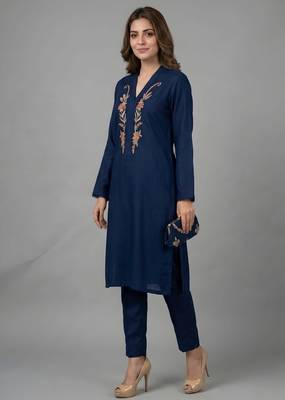 Blue embroidered rayon kurta set 4