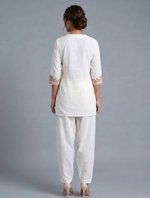 White embroidered rayon kurta set 4