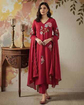 Wine red chanderi silk blend embroidered kurta pant dupatta set 2