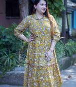 yellow kalamkari open collar mid-length dress