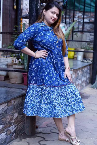 indigo printed open collar mid-length dress