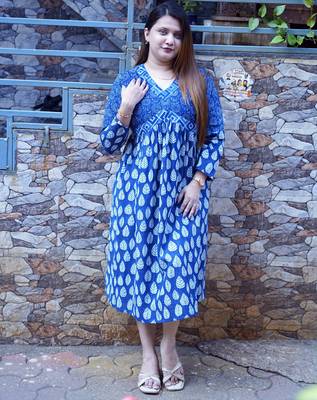  indigo mid-length dress 2