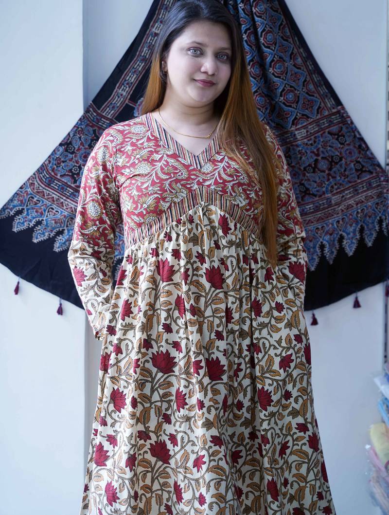 red printed v neck mid length dress