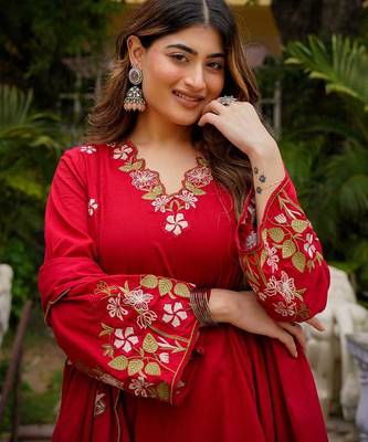 Ruby red embroidered ethnic kurta pant dupatta set for festive & party wear collection 5