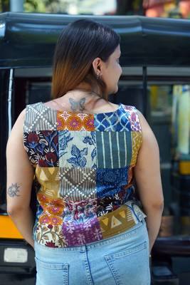 handblock patchwork crop top 3