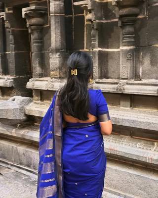 Royal blue art silk saree with blouse 4