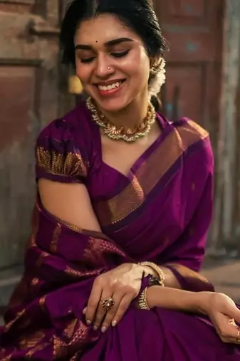 Rani art silk saree with blouse