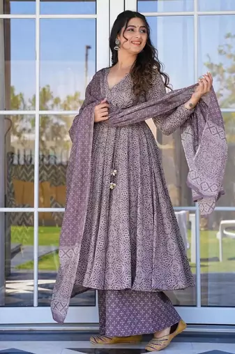 Purple printed kurta bottom with dupatta