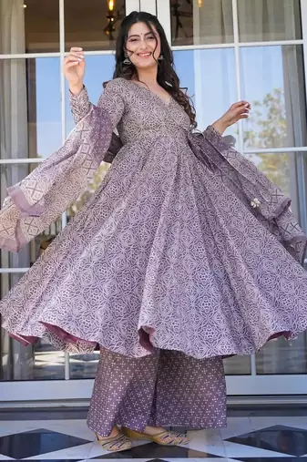 Purple printed kurta bottom with dupatta