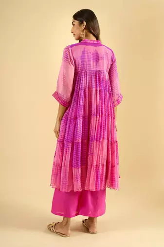 Women's fuchsia pink tiered kurta set