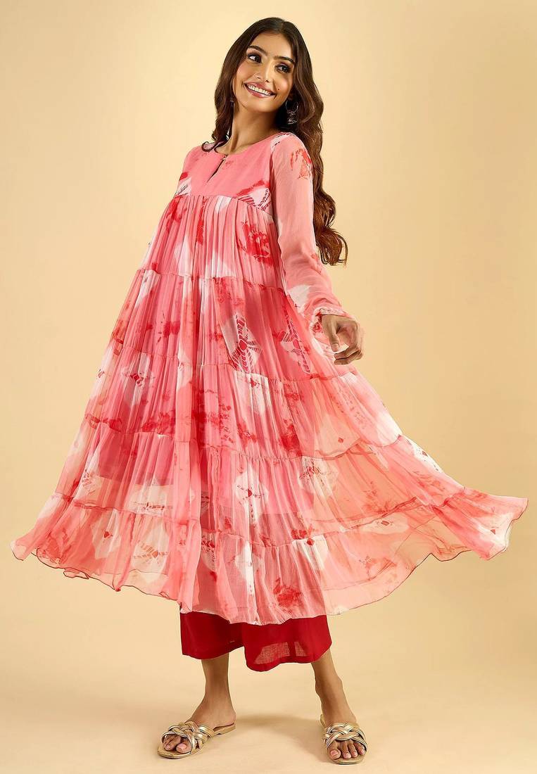 Women's blush pink printed tiered kurta set