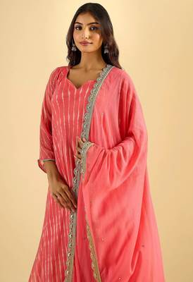Women's coral pink striped anarkali kurta set with dupatta 4