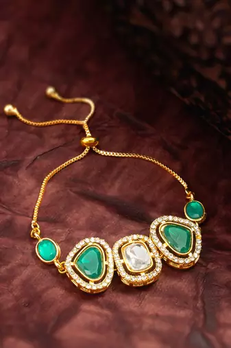 green stone adjustable bracelet