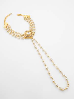 pearl kundan haathphool bracelet 4