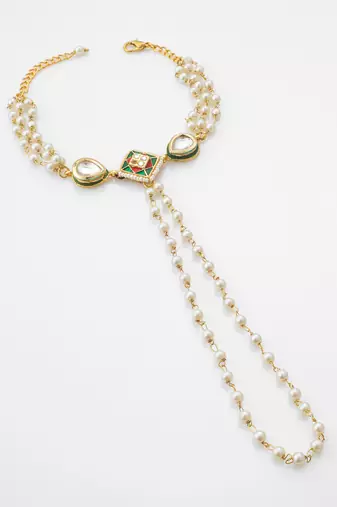 white beaded kundan haathphool