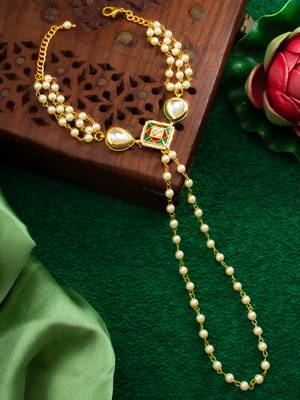 white beaded kundan haathphool 1