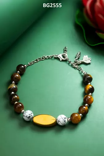 howlite beaded gold bracelet