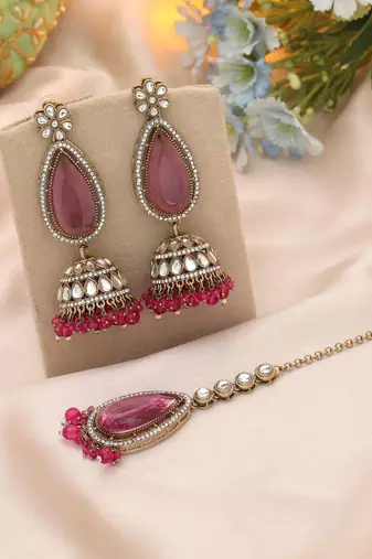 Rani color kundan earrings tikka set
