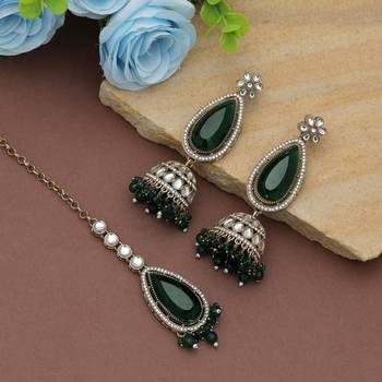 Green color kundan earrings tikka set 1