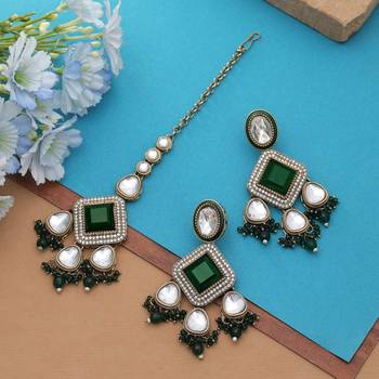 Green color kundan earrings tikka set 2