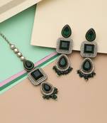 Green color kundan earrings tikka set