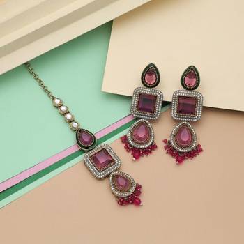Rani color kundan earrings tikka set 1