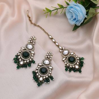Green color kundan earrings tikka set 2