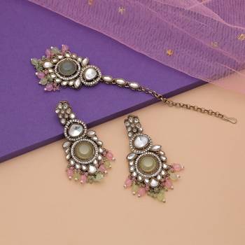 Pista green & pink color kundan earrings tikka set 1