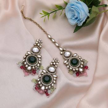 Multi color kundan earrings tikka set 2