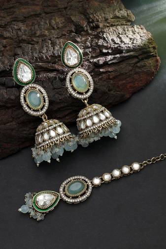 Sky blue color kundan earrings tikka set