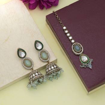 Sky blue color kundan earrings tikka set 2