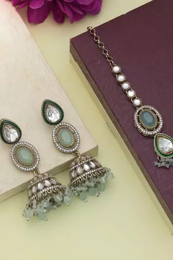 Sky blue color kundan earrings tikka set