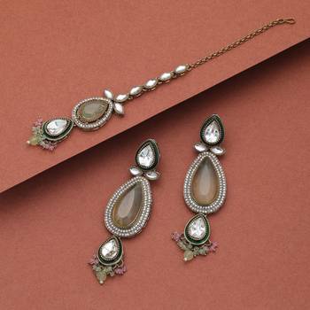 pista green color kundan earrings tikka set 2