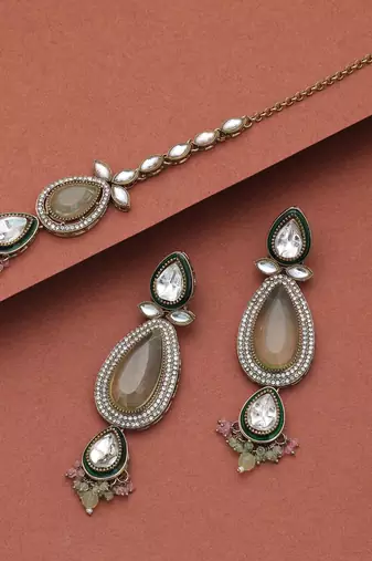 pista green color kundan earrings tikka set