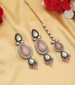 Light pink color kundan earrings tikka set