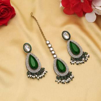 Green color kundan earrings tikka set 2