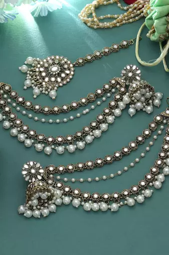 White color mirror kundan earrings tikka set