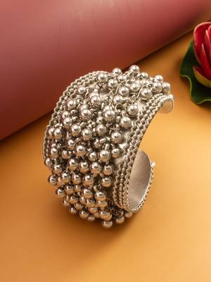 silver ball cluster bangle 4