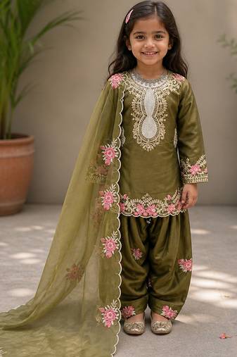 Natural crepe  embroidery green readymade salwar suit