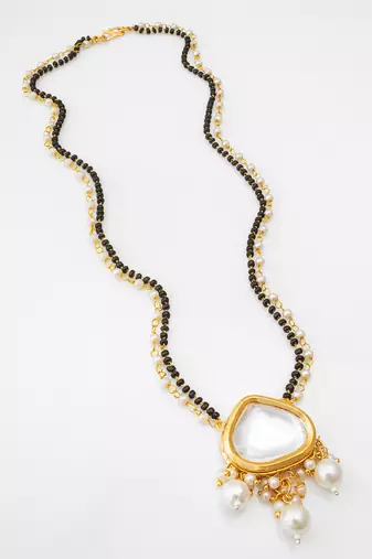 kundan pearl drop mangalsutra set