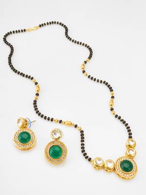 kundan mangalsutra set with green stone circular pendant and crystal earrings 1