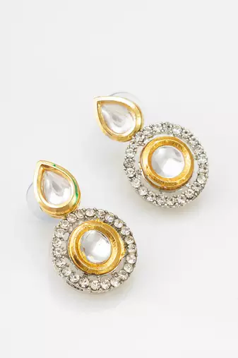 two-tone kundan mangalsutra set with polki and silver-tone crystal earrings